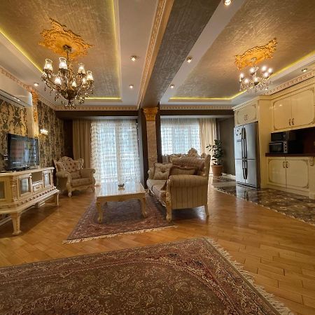 Park Azure Louvre Apartment Baku Exteriér fotografie