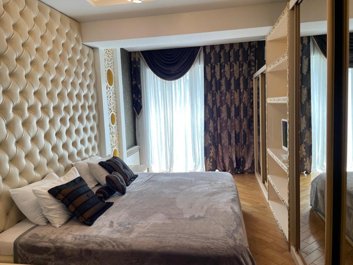 Park Azure Louvre Apartment Baku Exteriér fotografie