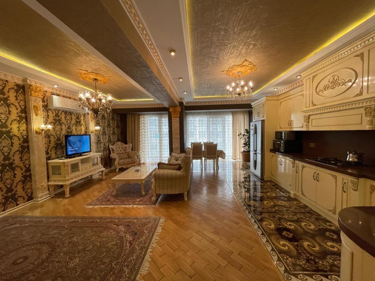 Park Azure Louvre Apartment Baku Exteriér fotografie